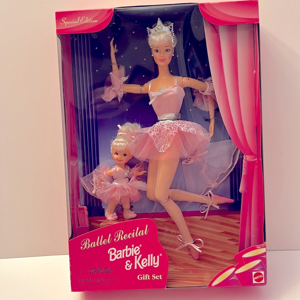 1997 Barbie with Kelly Ballet Gift Set MIB with Great Box
